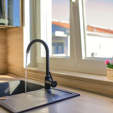 Modern Two Bedroom “sky View” In Stinjan * Pola