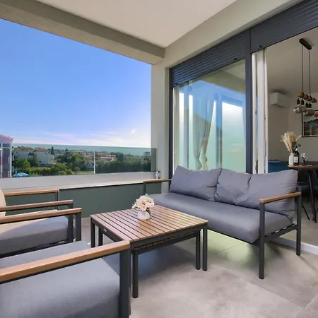 Modern Two Bedroom “sky View” In Stinjan Pola