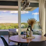 Modern Two Bedroom “sky View” In Stinjan Apartment